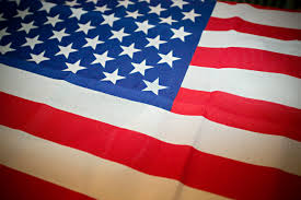 http://tbn2.google.com/images?q=tbn:14CadpmO-9QurM:http://pub.tv2.no/multimedia/na/archive/00217/USA_Flagg__United_S_217261g.jpg