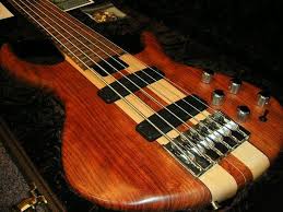 لــــــمتـــى ـــآ Tobias_Bass_Guitar_6_String