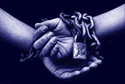 :*¨`*:•. رحلة لكوكب الدنيا •:*¨`*:• Chained5