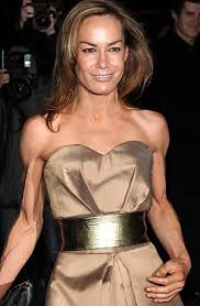Beauty and the bicep: Tara