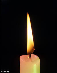 اوقد شمعة خير ان تلعن الظلام Www-St-Takla-org___Candle-Flame