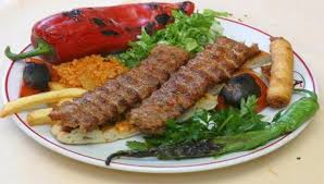 http://tbn2.google.com/images?q=tbn:Q_Qeaz0d_F2d3M:http://www.sasirt.com/resimm/1866-2/adana+yeme_i+y_resel+yemek+1.jpg