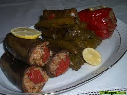 http://tbn2.google.com/images?q=tbn:b7_67G1gZlOfYM:http://www.tarifsepeti.com/wp-content/uploads/2008/11/zeytinyagli-dolma1.jpg