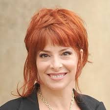 mylene-farmer-2468877_1350.jpg