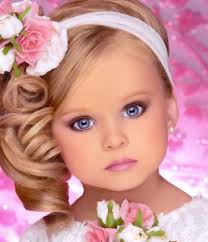 اختاري صورة ابنتك