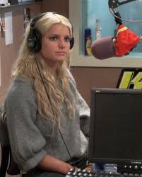 File:Jessica Simpson@Kiss106.1.jpg ...