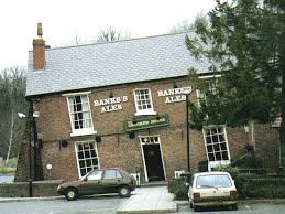 crooked_house. 