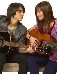 DEMI LOVATO AND JOE JONAS Joe-jonas-demi-lovato1