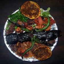 http://tbn2.google.com/images?q=tbn:ytMe-mxJ-cpAqM:http://img.blogcu.com/uploads/urfaadanaankaram_sofrakebap.jpg