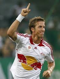 Centrumspits Janko speelt weer voor Red Bull Salzburg