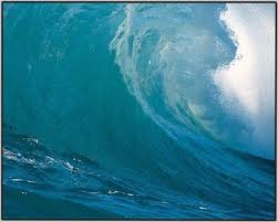 البحار والمحيطات Wave1