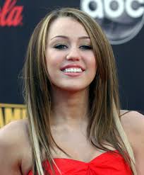   {  }    ... Miley-cyrus-7-21-08