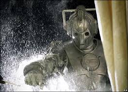 _41631816_cybermen3_416pa.jpg